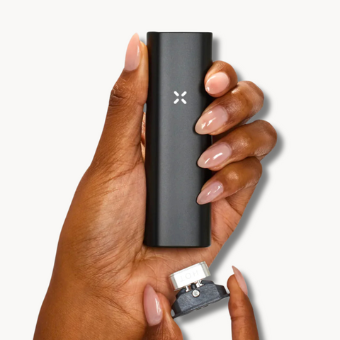 PAX Plus Vaporizer    (Vaporizer für Kräuter und auch für Extrakte geeignet - maximale Dampfproduktion. Erhältlich in 4 Farben)